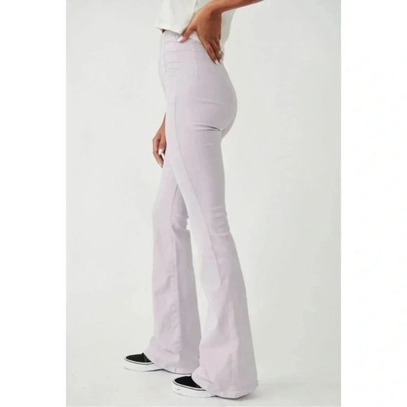 NWT Free People Jayde Flare Jeans High Rise We The Free in Lavender Purple - Picture 3 of 12